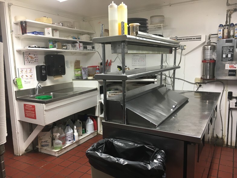 More Photos Of 9915 W 6 Mile Rd, Brimley Restaurant For Lease