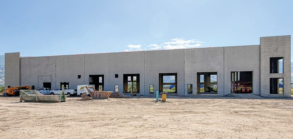 More Photos Of 1041 N 950 W, Centerville Warehouse For Lease