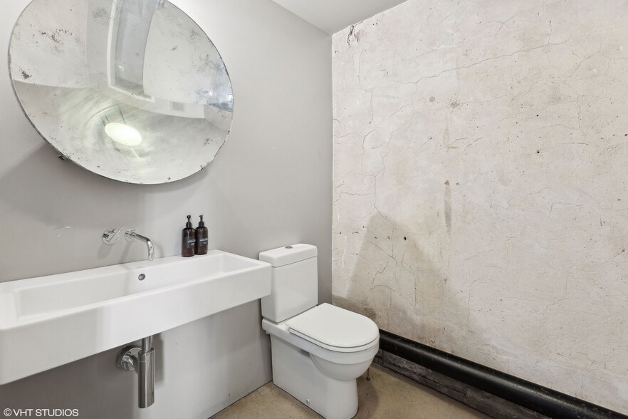 More Photos Of , Chicago Industrial For Sale