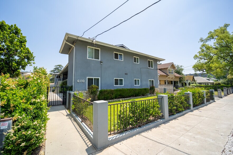Primary Photo Of 610 N Oakland Ave, Pasadena Apartments For Sale