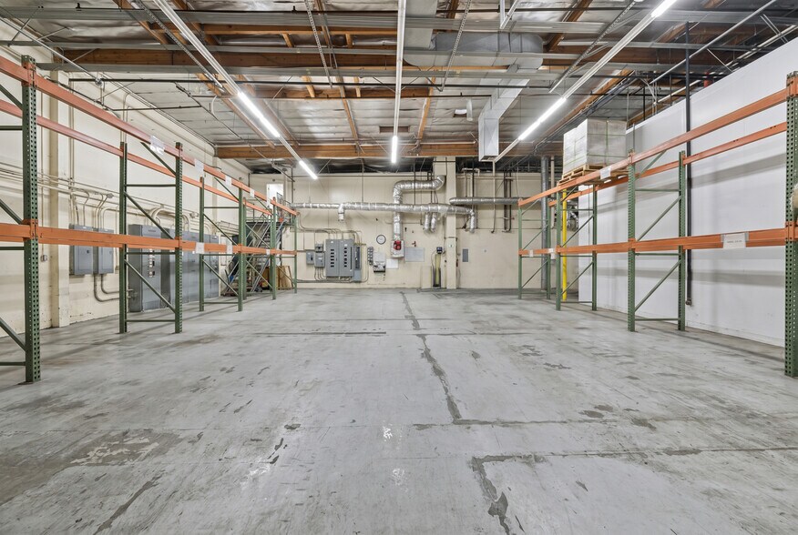 More Photos Of 1381 E 6th St, Los Angeles Food Processing For Lease