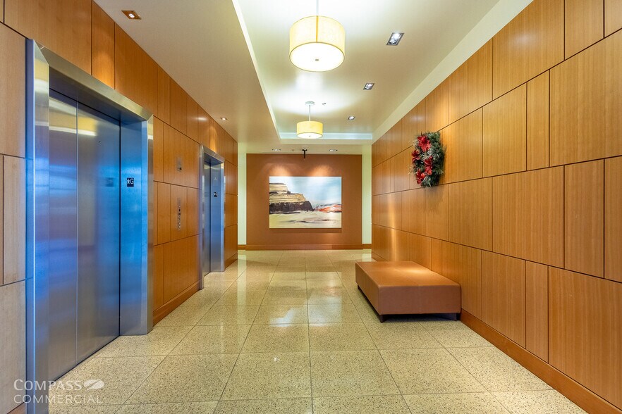 More Photos Of 360 SW Bond St, Bend Office For Lease