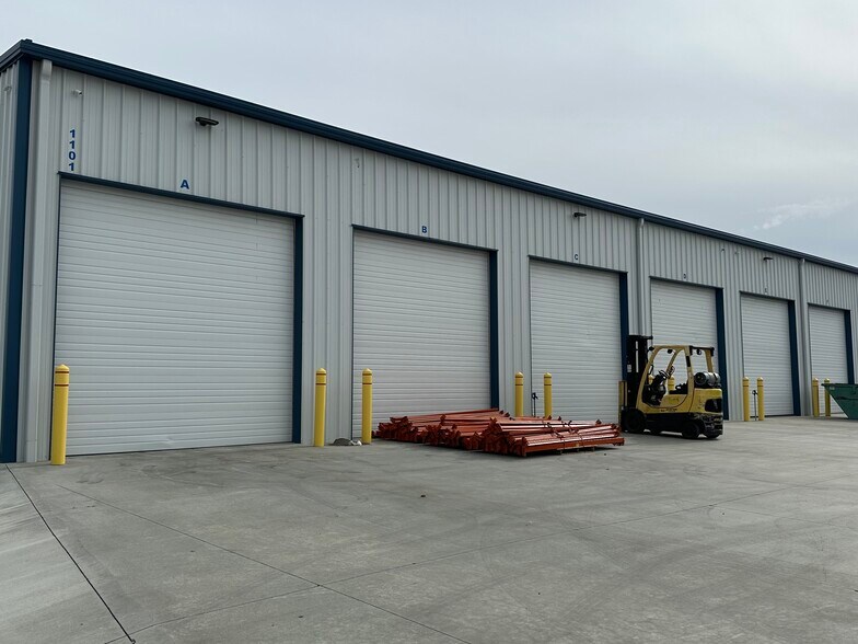 More Photos Of 1101 N Utah Ave, Pasco Warehouse For Lease