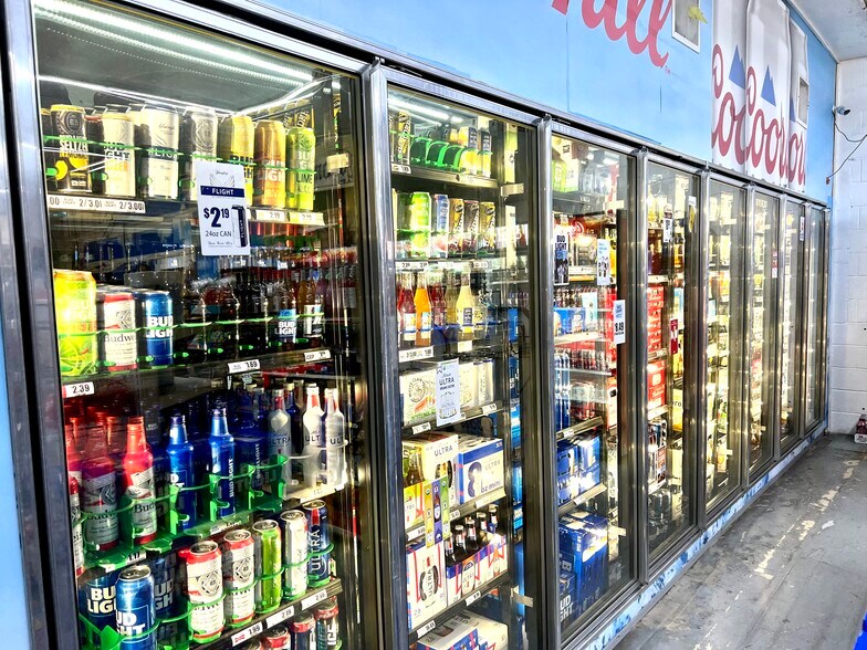 More Photos Of 25078 Highway 51, Crystal Springs Convenience Store For Sale