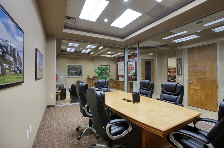 More Photos Of 33725 N Scottsdale Rd, Scottsdale Office For Sale