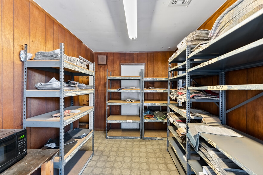 More Photos Of 645 Giano Ave, La Puente Warehouse For Sale