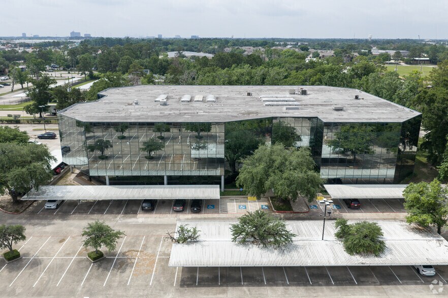 Primary Photo Of 222 Pennbright Dr, Houston Office For Sale