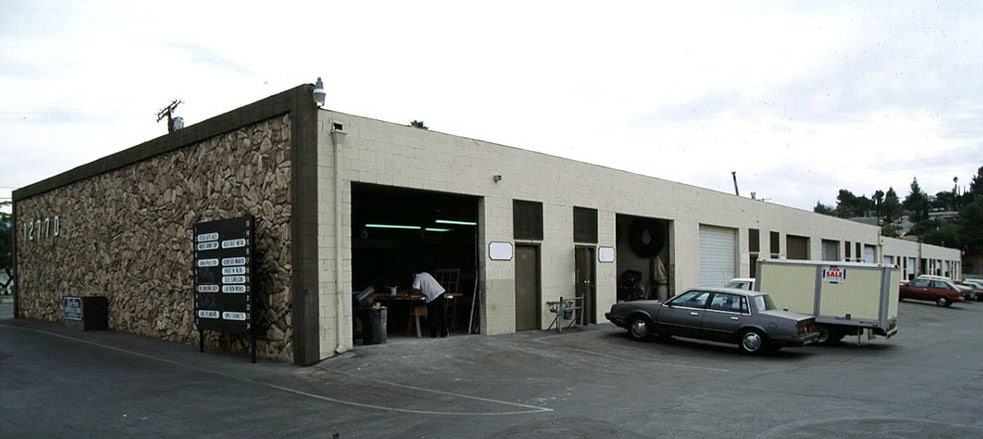 More Photos Of 12770 Pierce St, Pacoima Warehouse For Lease