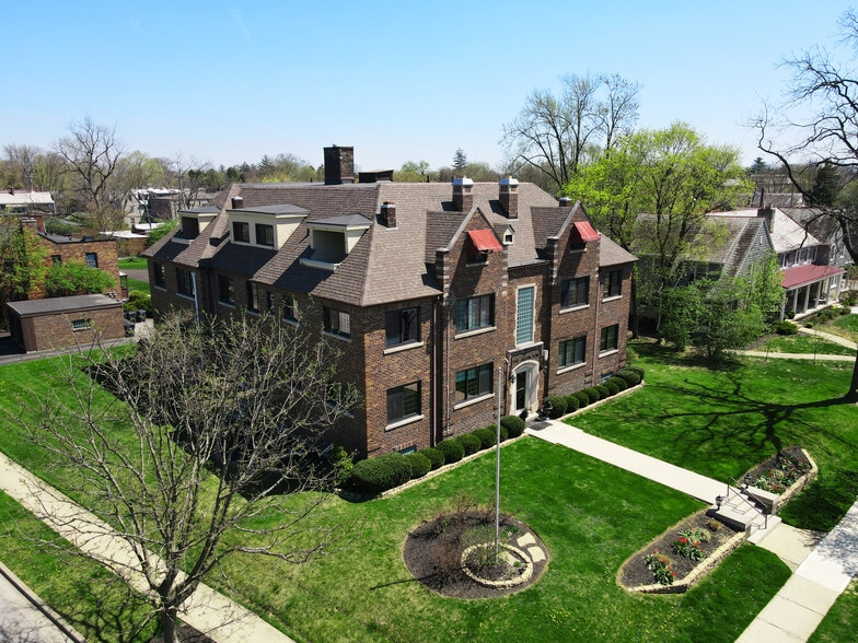 Primary Photo Of 2208 Arlington Ave, Columbus Apartments For Sale