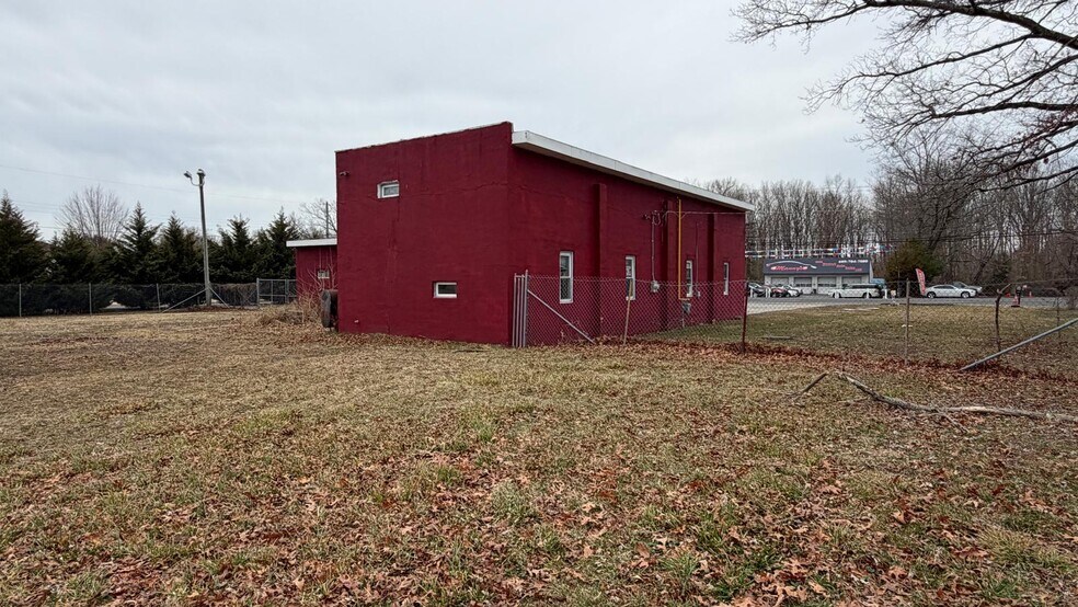 More Photos Of 320 White Horse Pike, Hammonton Warehouse For Sale