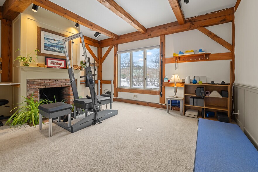 More Photos Of 68 Lyme Rd, Hanover Office Residential For Sale