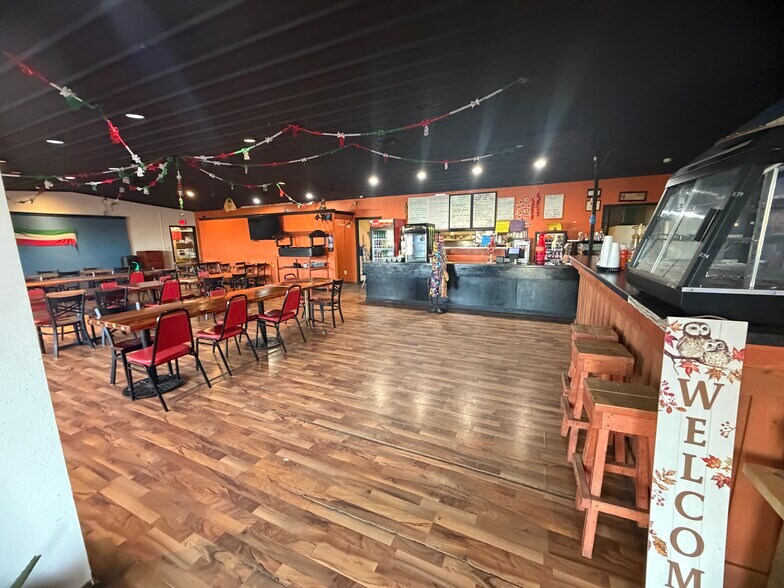 More Photos Of 2008 S Main St, Watford City Restaurant For Sale