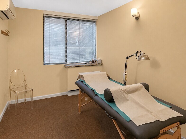 More Photos Of 44 E 12th St, New York Apartments For Sale