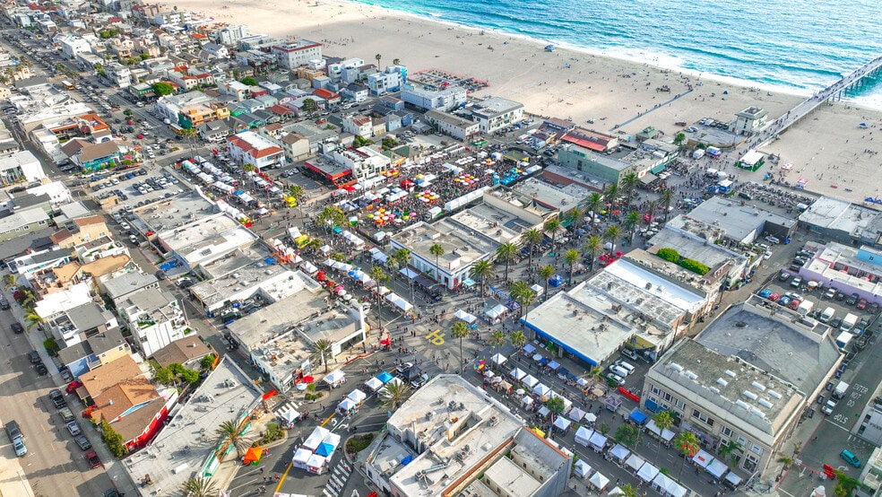 More Photos Of 90 Pier Ave, Hermosa Beach Bank For Lease