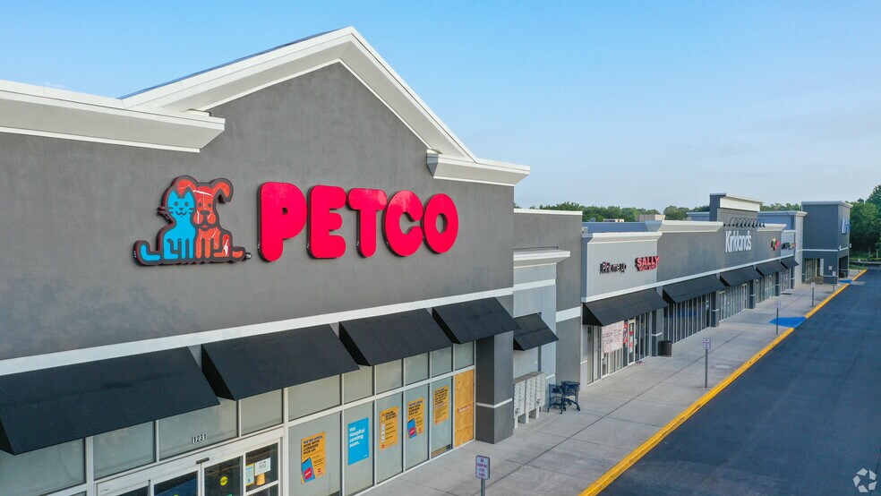 More Photos Of 1201-1321 Bruce B Downs Blvd, Wesley Chapel Unknown For Lease