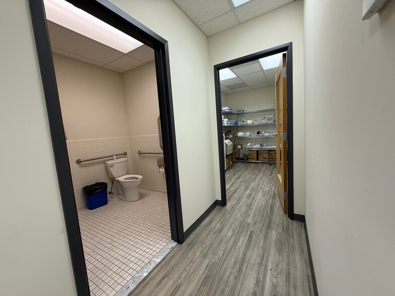 More Photos Of 294-298 State St, Hackensack Medical For Sale