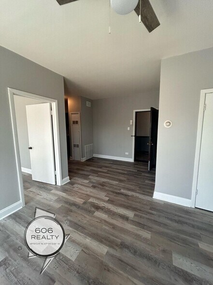 More Photos Of 7201-7217 N Western Ave, Chicago Apartments For Sale