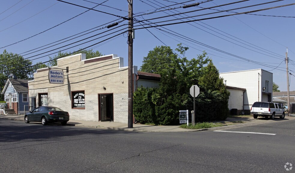 More Photos Of 1005 Union Ave, Keyport Auto Repair For Lease
