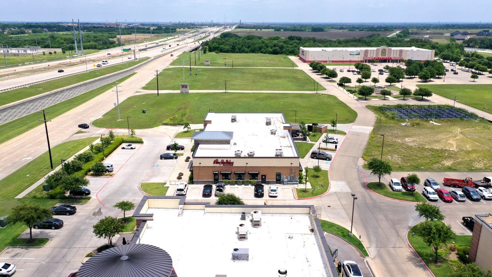 More Photos Of 955 State Highway 121, Allen Freestanding For Sale