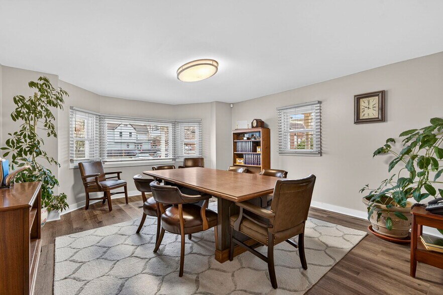 More Photos Of 35 E Pearl St, Nashua Office For Sale