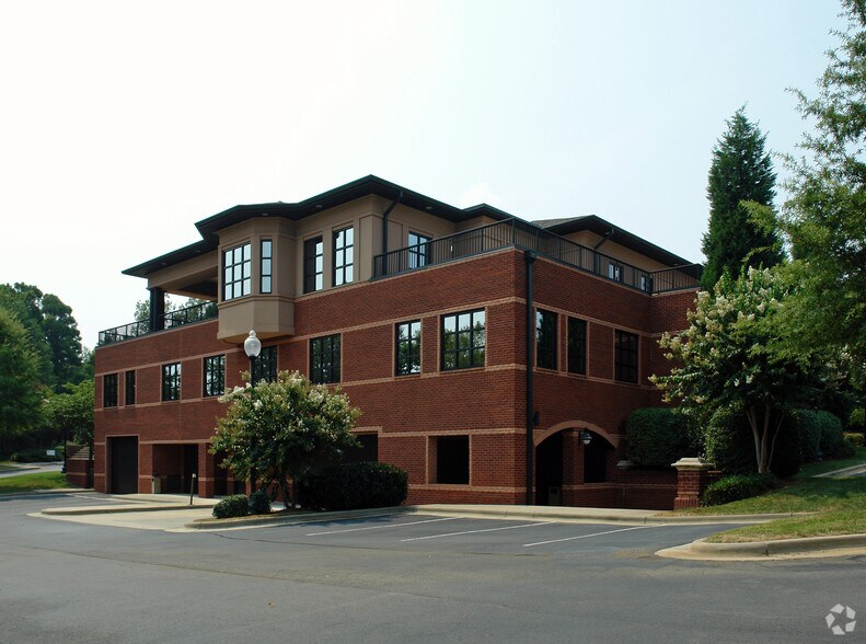 More Photos Of 120 Club Oak Ct, Winston-Salem Office For Sale