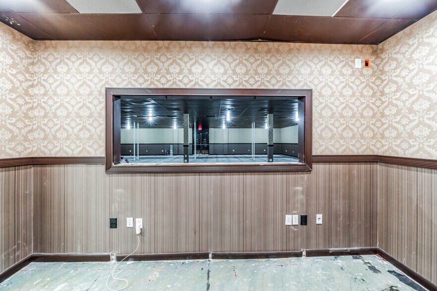 More Photos Of 4405 S US Highway 1, Fort Pierce Auto Dealership For Lease