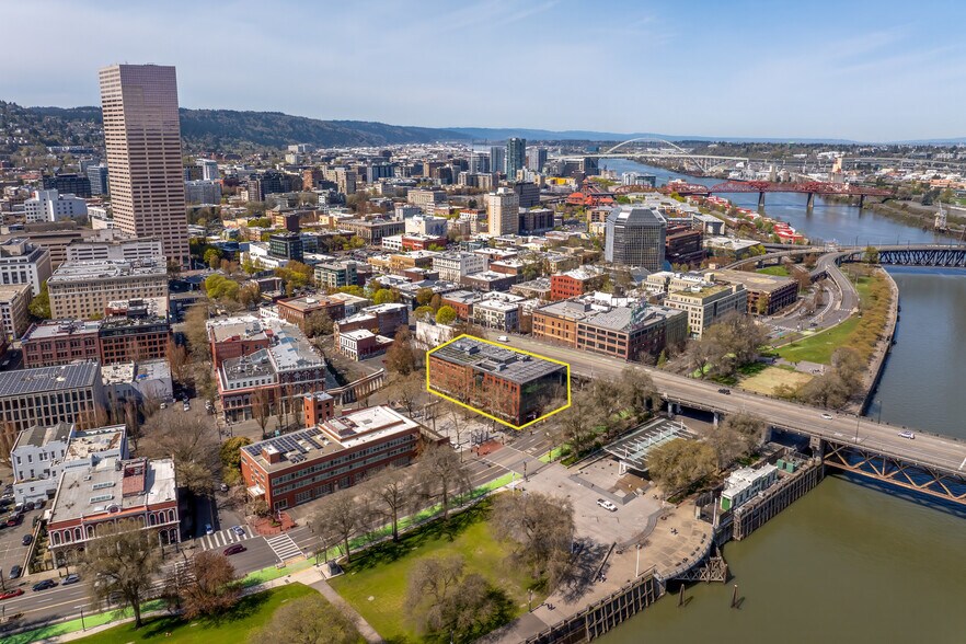 More Photos Of 45 SW Ankeny St, Portland Office For Sale