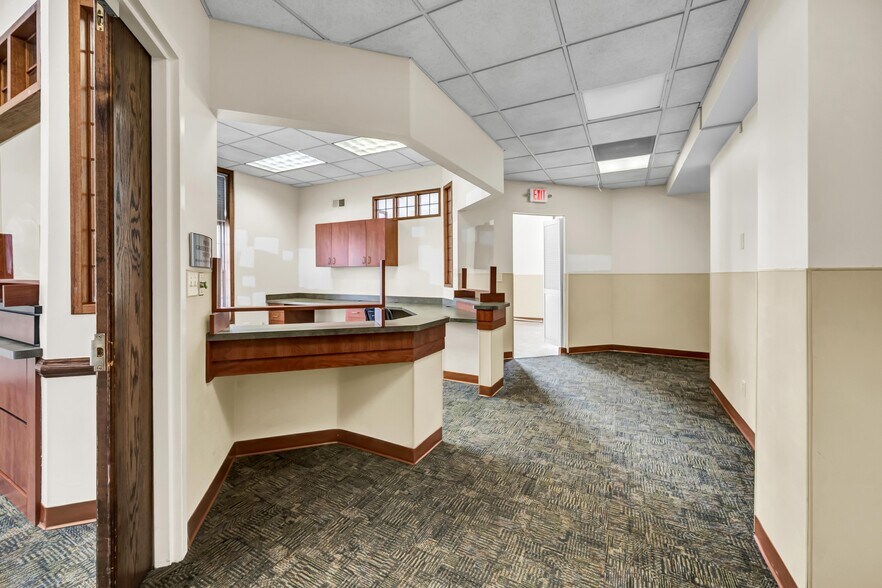 More Photos Of 48 Route 6, Yorktown Heights Medical For Sale