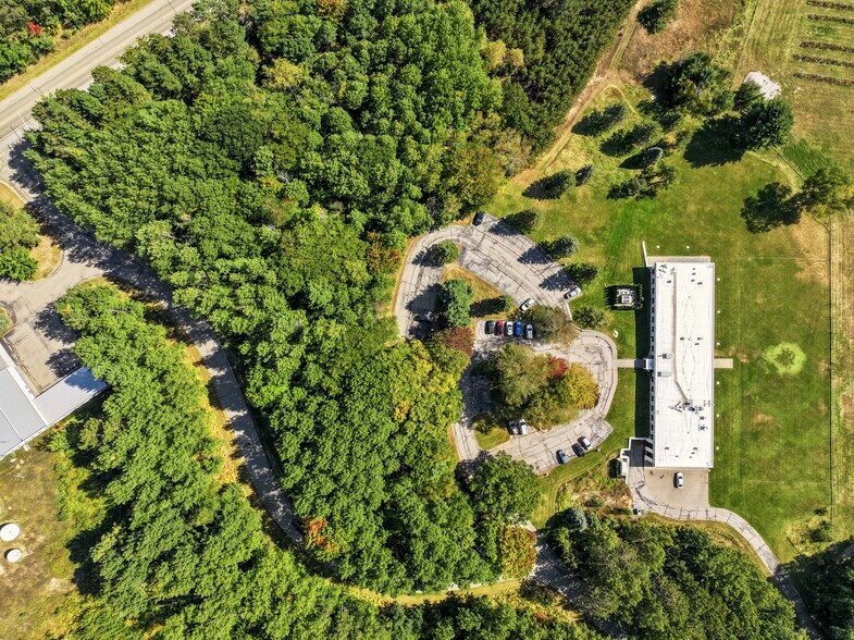 More Photos Of 1 Broadcast Way, Cadillac Medical For Sale