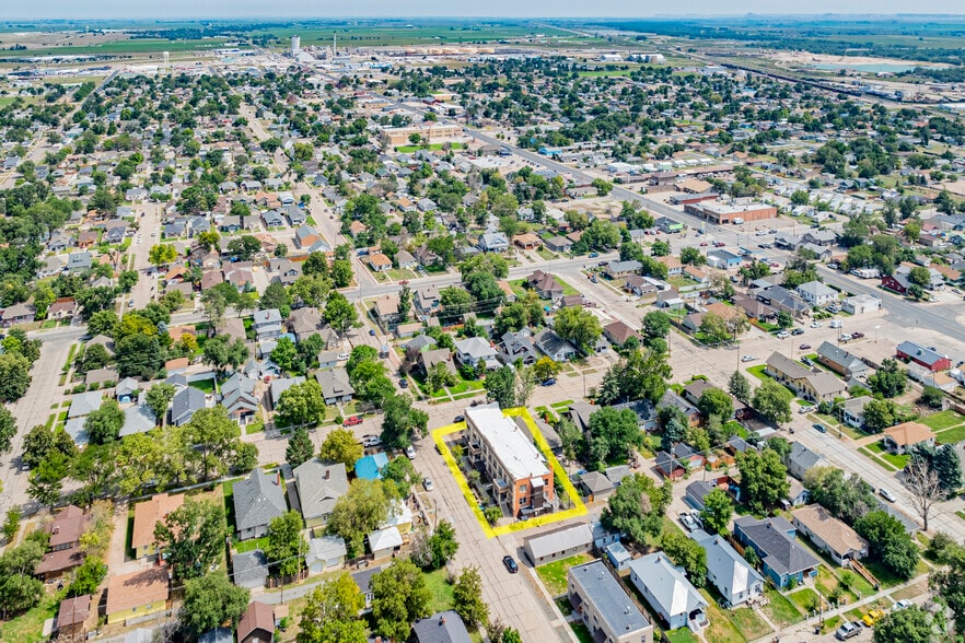 More Photos Of 1424 4th Ave, Scottsbluff Apartments For Sale