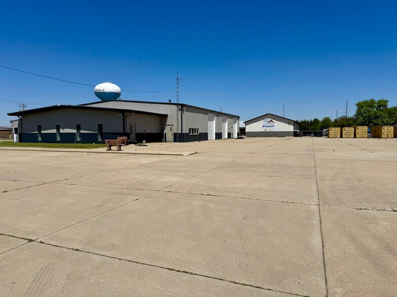 More Photos Of 200 W Stevenson Rd, Ottawa Manufacturing For Lease