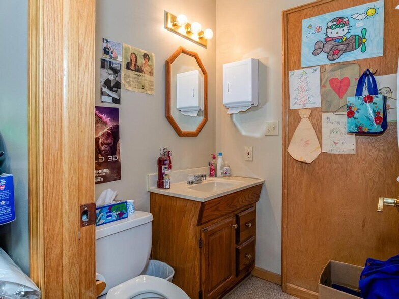 More Photos Of 413 Bridge St, Beaver Healthcare For Sale