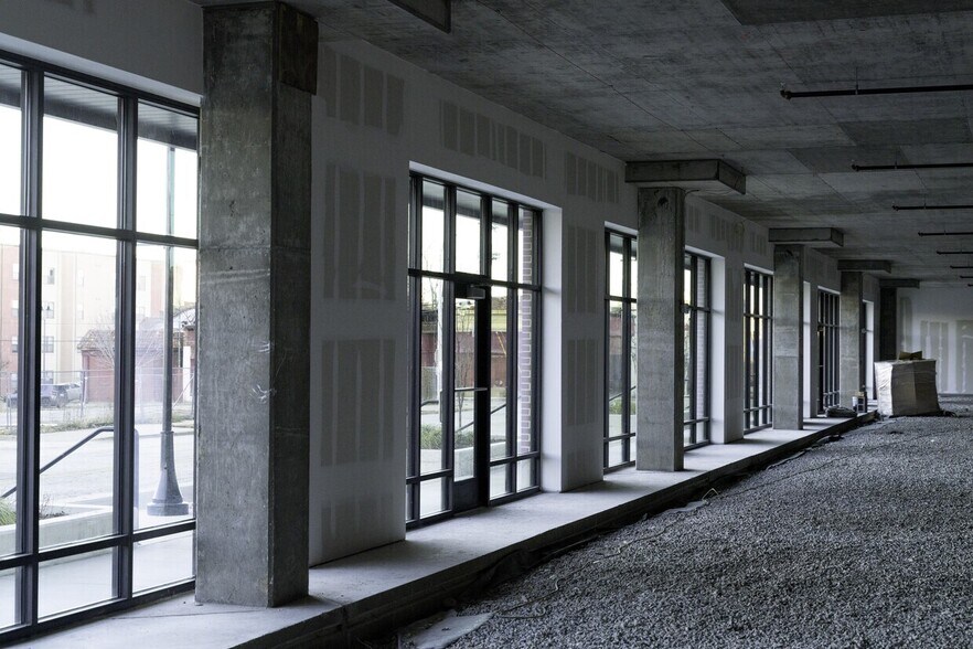 More Photos Of 1901 Vine St, Kansas City Multifamily For Sale