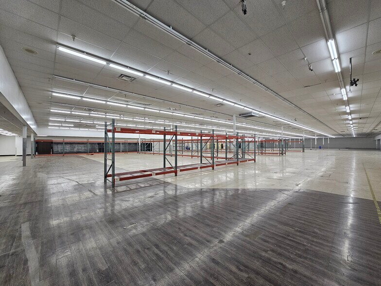 More Photos Of 112-129 Harrisville Rd, Ogden Storefront For Sale