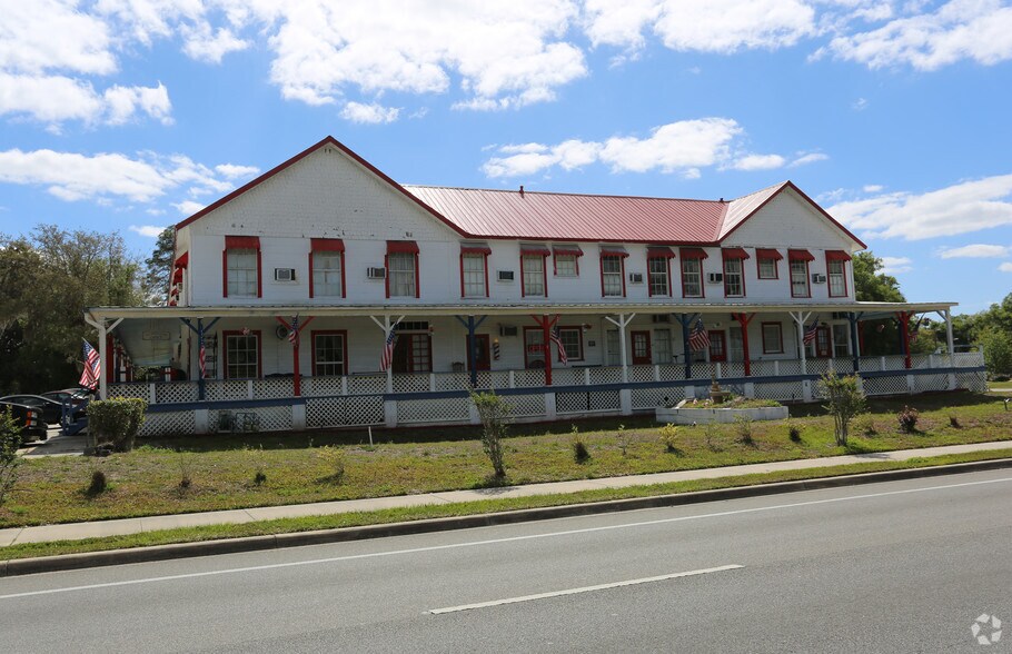 More Photos Of 300 S Volusia Ave, Orange City Hotel For Lease