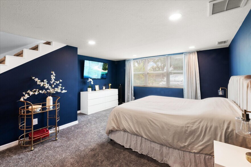 More Photos Of 2306 Cheryl Rd, Largo Service For Sale