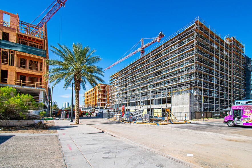 More Photos Of 1200-1207 S 3rd St, Las Vegas Apartments For Lease
