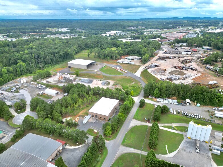 More Photos Of 14 American Way, Dawsonville Warehouse For Sale