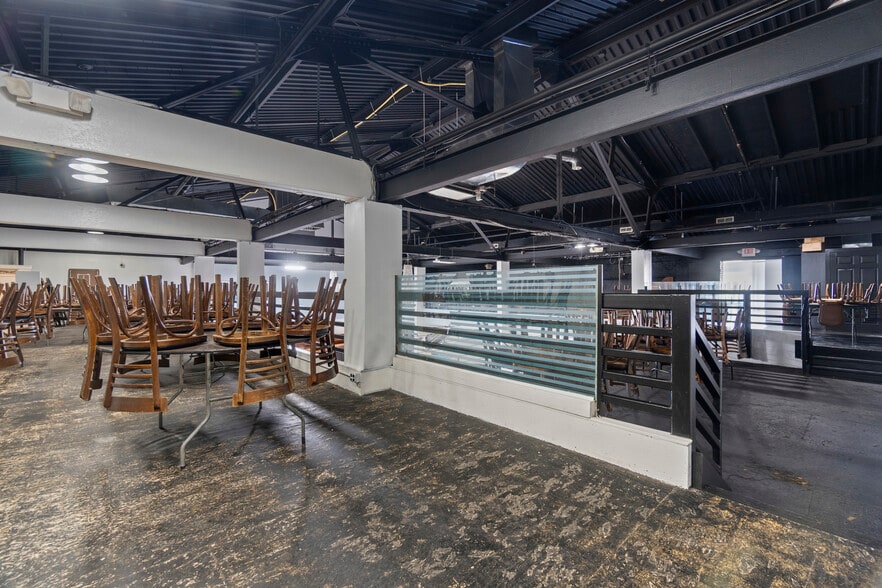 More Photos Of 1349-1355 Dixwell Ave, Hamden Warehouse For Sale