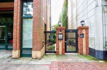 More Photos Of 1520 Main St, Columbia Storefront Retail Residential For Lease