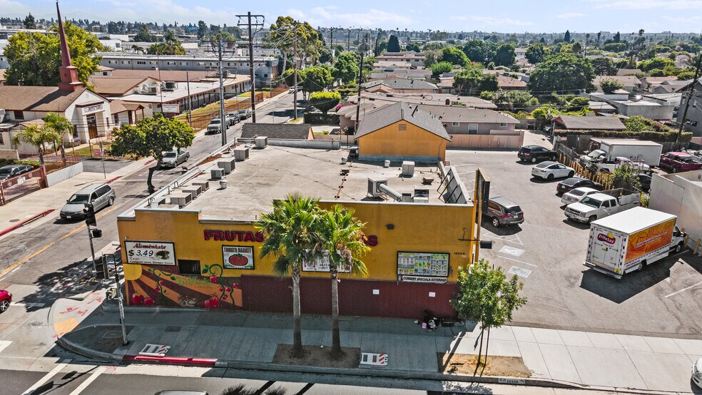 More Photos Of 3960 W 104th St, Inglewood Storefront For Sale