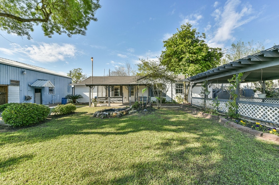 More Photos Of 2745 Wagon Trail Rd, Pearland Auto Repair For Sale