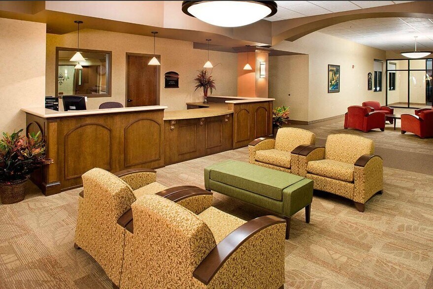 More Photos Of 3875 E Overland Rd, Meridian Medical For Lease