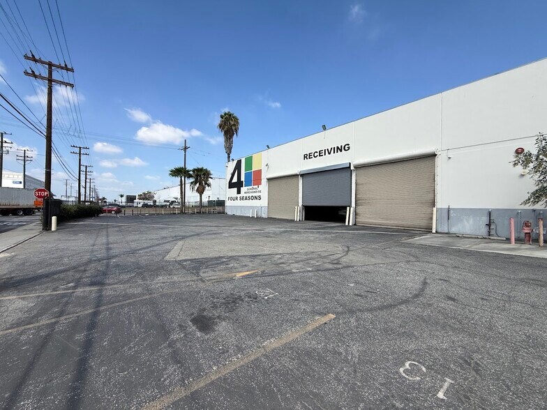 More Photos Of 2801 E Vernon Ave, Vernon Warehouse For Lease