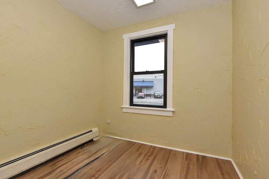 More Photos Of 1432 State Rt 23, Butler Freestanding For Lease