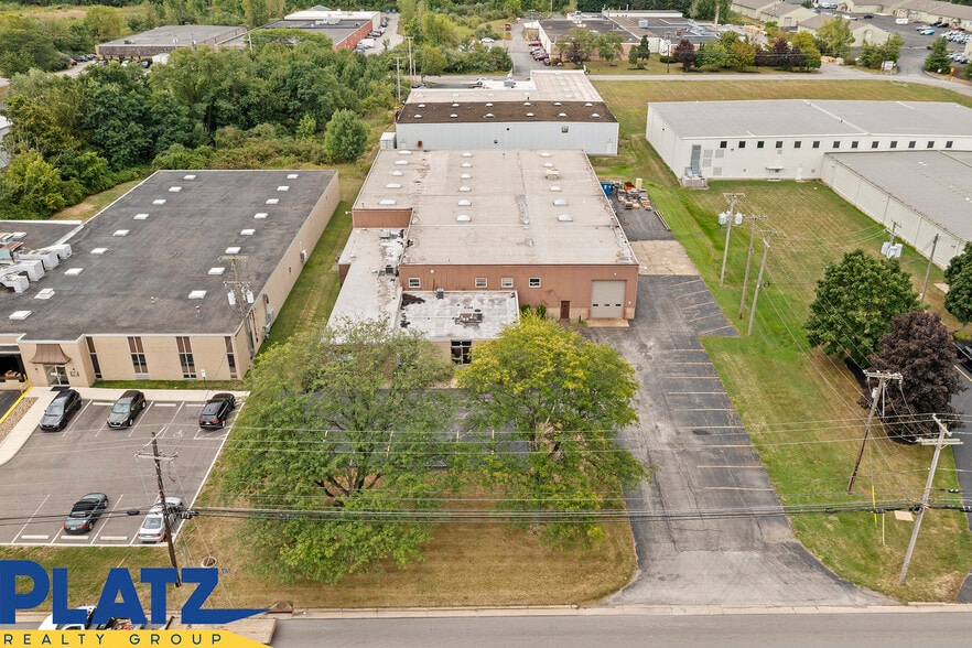 More Photos Of 557 Mcclurg Rd, Youngstown Warehouse For Lease