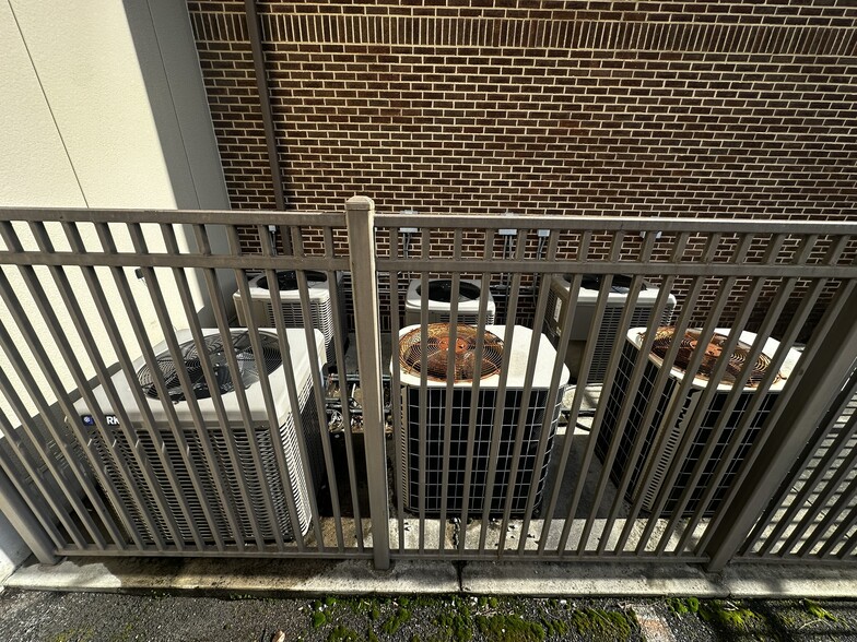 More Photos Of 1285 National Hwy, Cumberland Freestanding For Sale