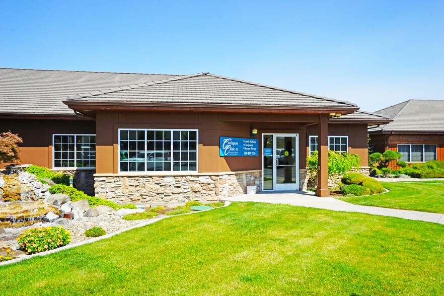 More Photos Of 3907 Creekside Loop, Yakima Office For Lease
