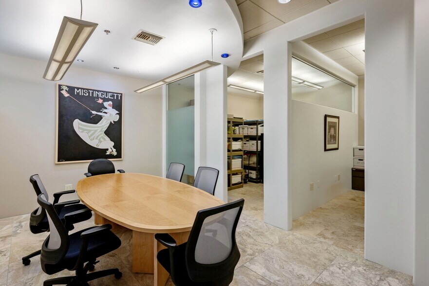 More Photos Of 10930 N Tatum Blvd, Phoenix Medical For Sale