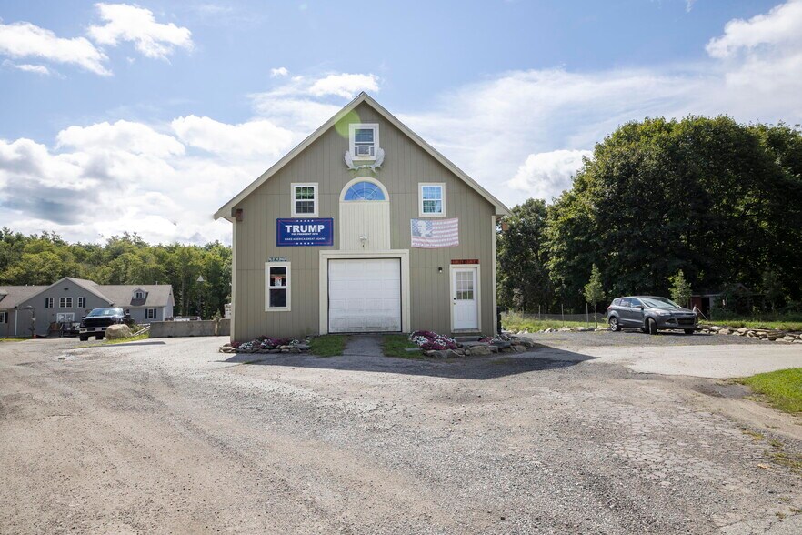 More Photos Of 121 Wood St, Middleborough Storefront Retail Residential For Sale